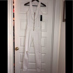 BNWT Women’s Guess Jumpsuit size 4